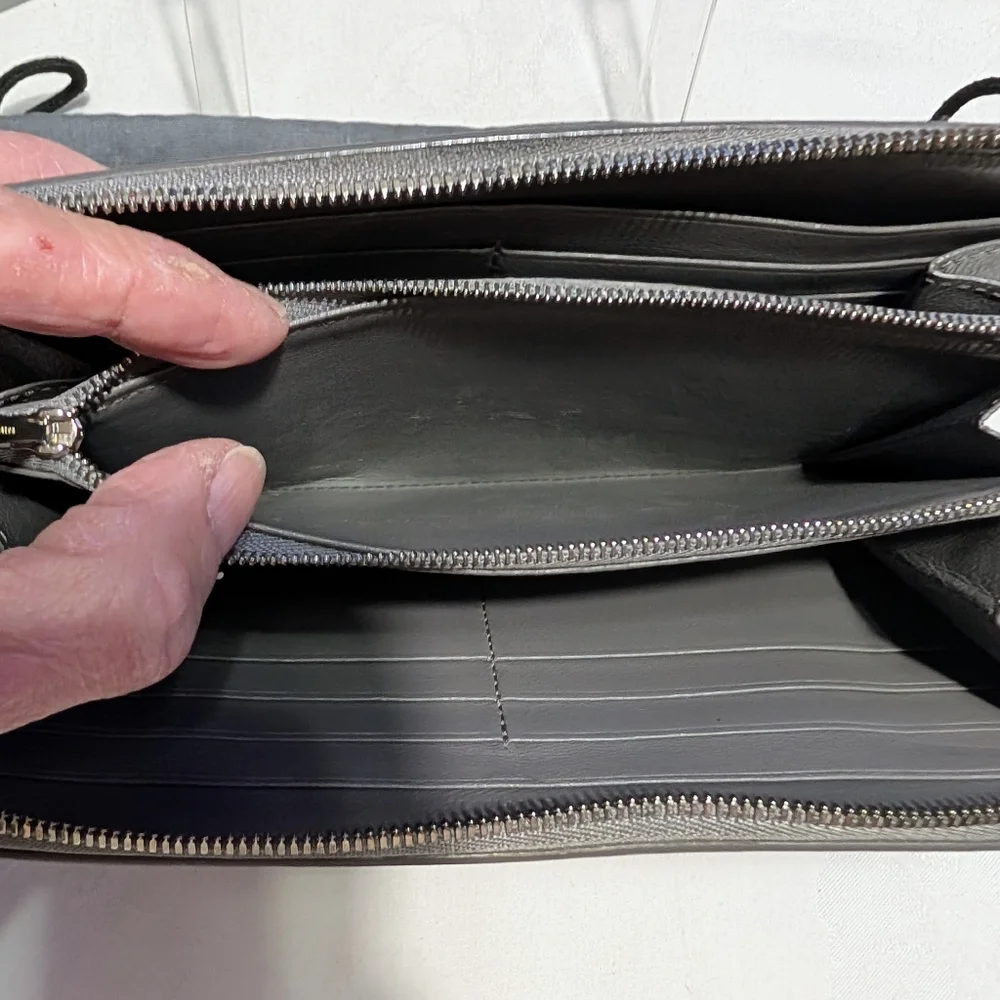 Balenciaga Gray Zip Around Leather Wallet🔥🔥 - Picture 11 of 16